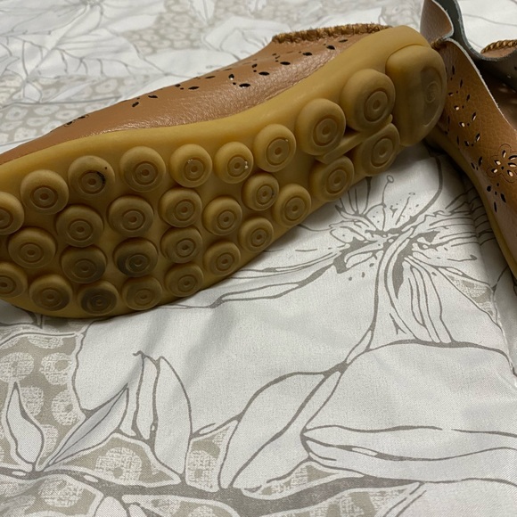 Comfy flats - Picture 2 of 2